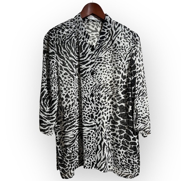 DRAPERS AND DAMONS TUNIC SHEER ANIMAL PRINT BLOUSE - Picture 2 of 6